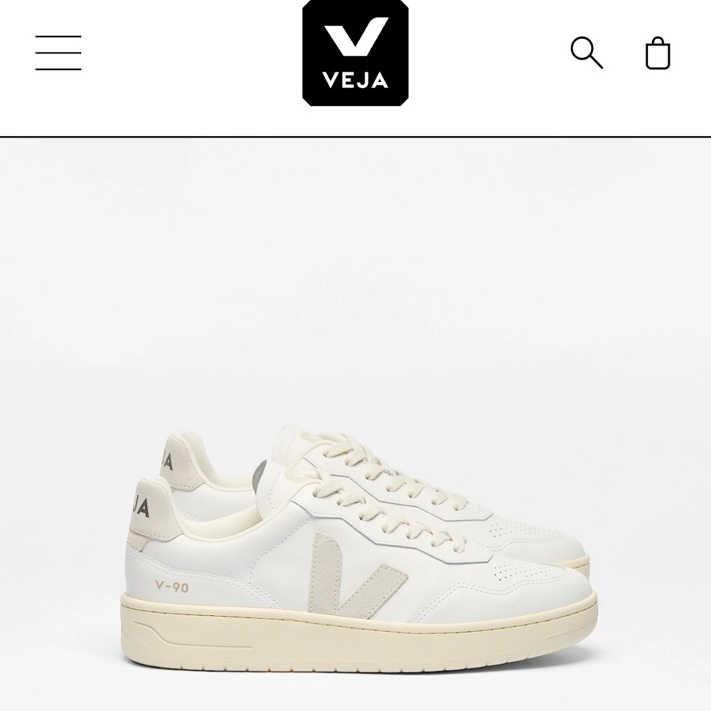 Veja V-90 Sneakers - Picture 2 of 7